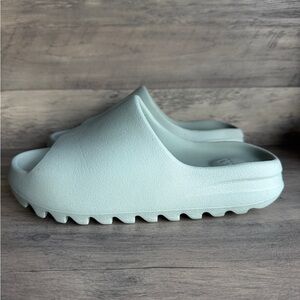 Adidas Yeezy Slide Salt ID5480 Mens 7 Womens Size 8.5